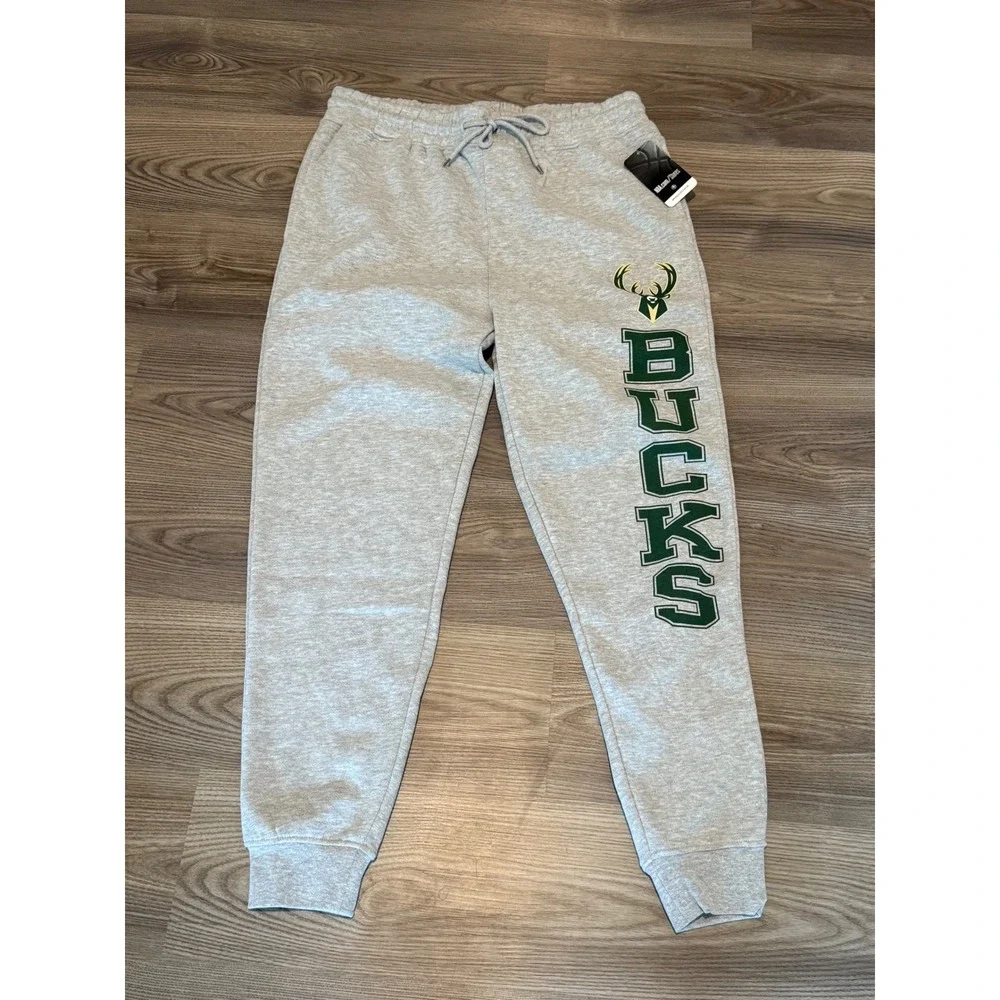 NBA Ultra Game Milwaukee Bucks Mens Jogger Sweatpants Gray size Large NWT